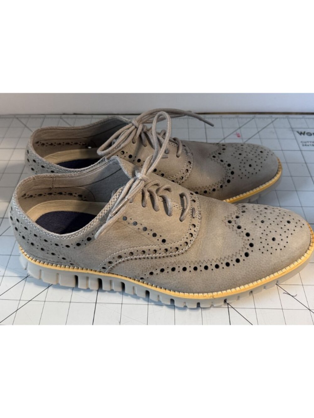 Cole Haan ZeroGrand Wingtip Oxford Gray Suede Men's 9M C29772 - Picture 5 of 9